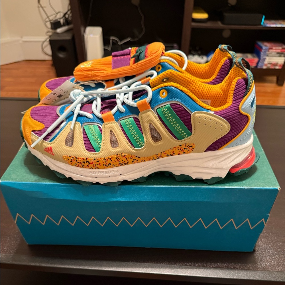 Adidas Superturf Adventure